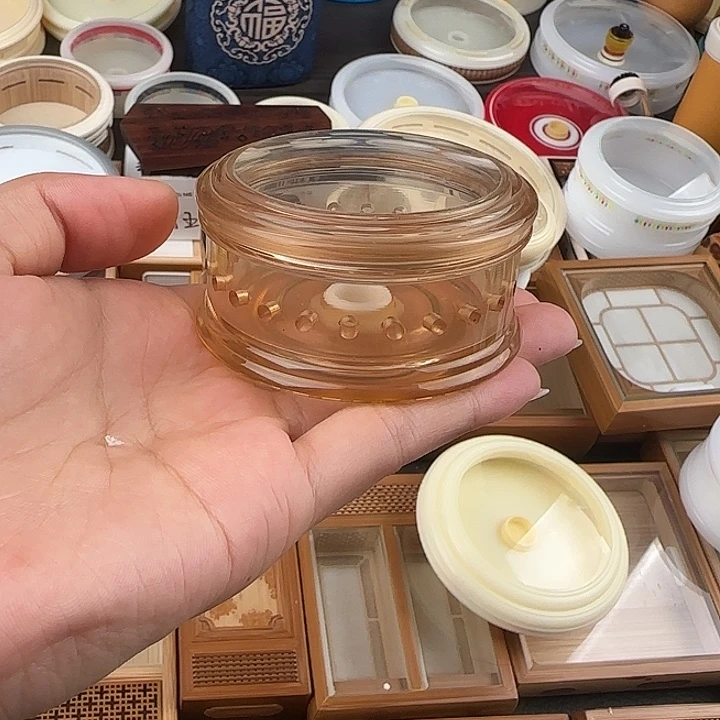 蟋蟀鸣虫虫具一个