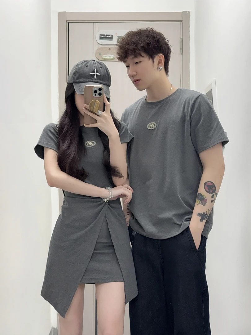 情侣装夏季小众设计辣妹修身收腰女连衣裙男短袖法式一裙一衣