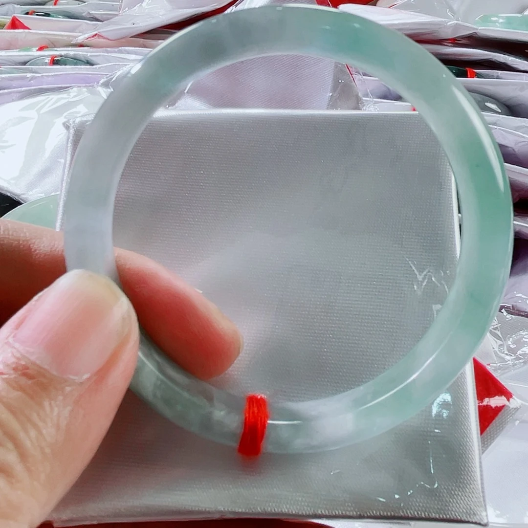 *****翡翠未镶嵌手镯福利有包容