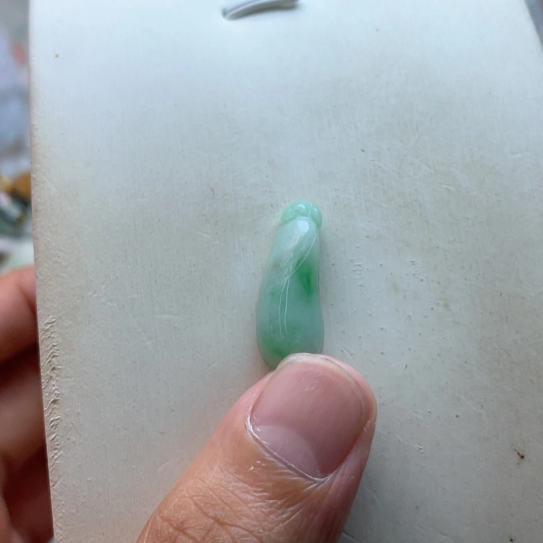 【闪购商品】颈饰未镶嵌翡翠依**?翡翠