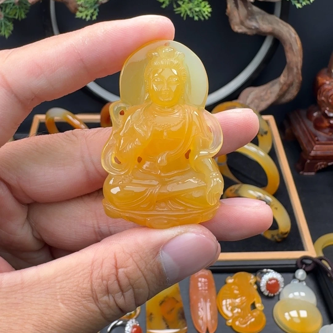 石英质玉（黄龙玉）未镶嵌吊坠(不含链)