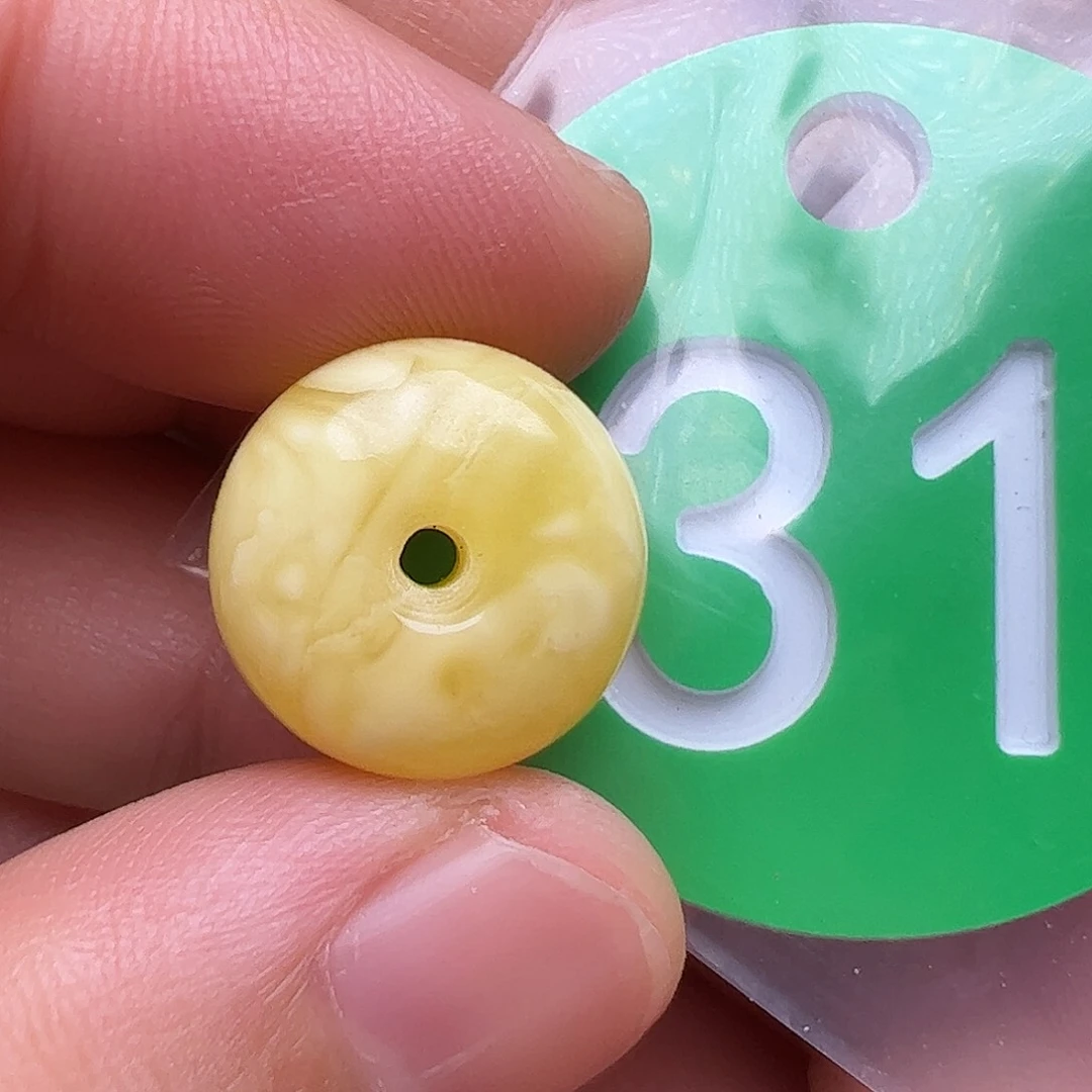 未镶嵌蜜蜡裸石14.2m m