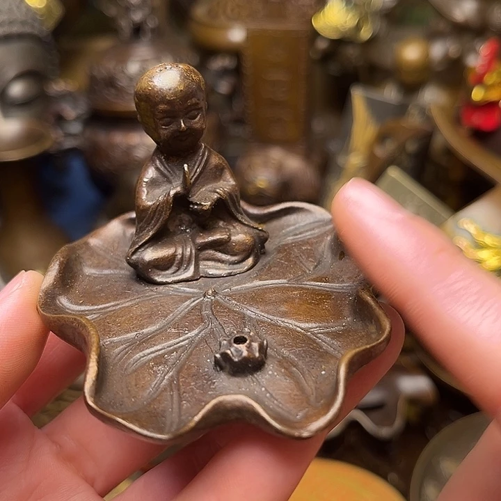精美铜器批发档口