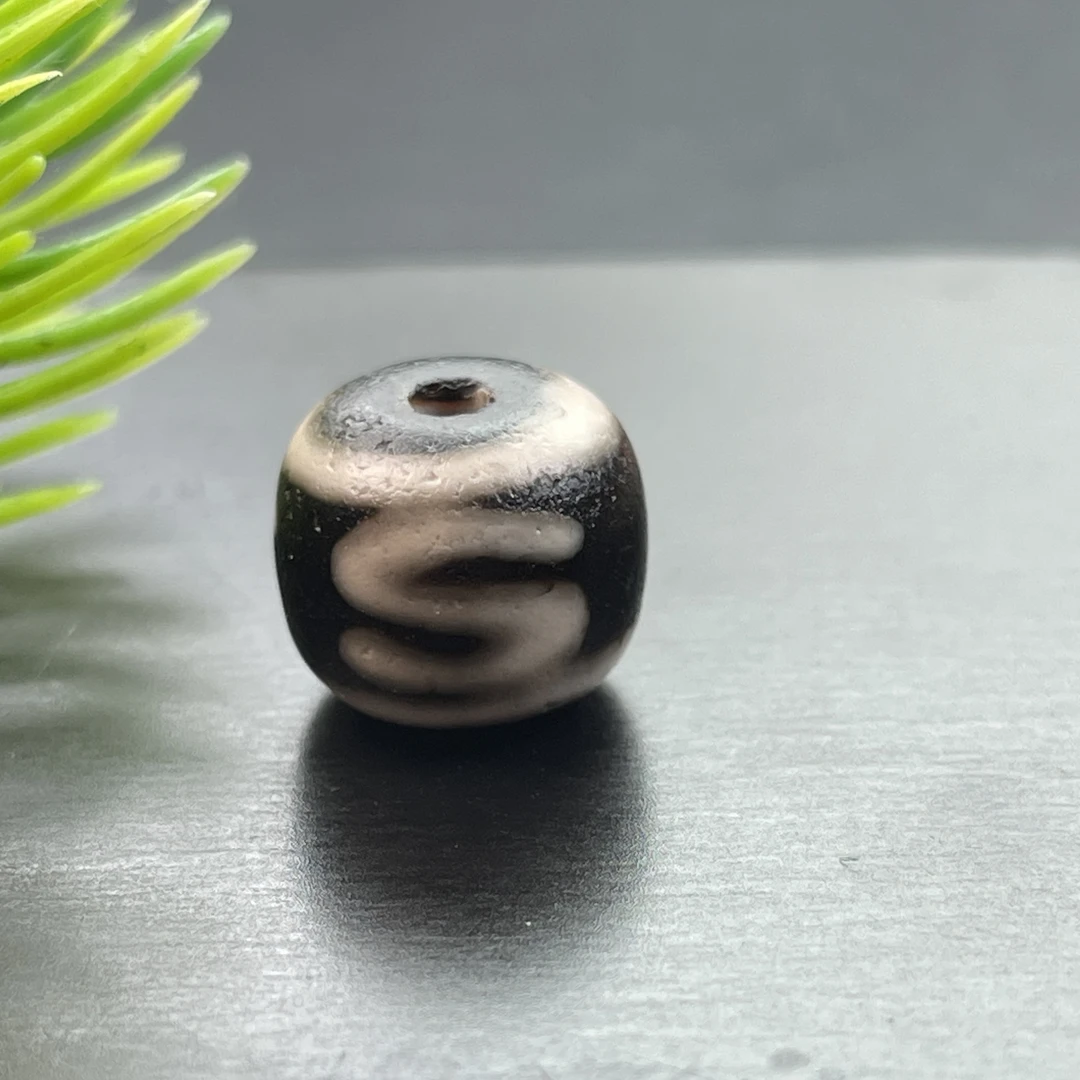 珠改老料风化纹金钱钩尺寸10.8mm左右配顶珠腰珠配珠背云