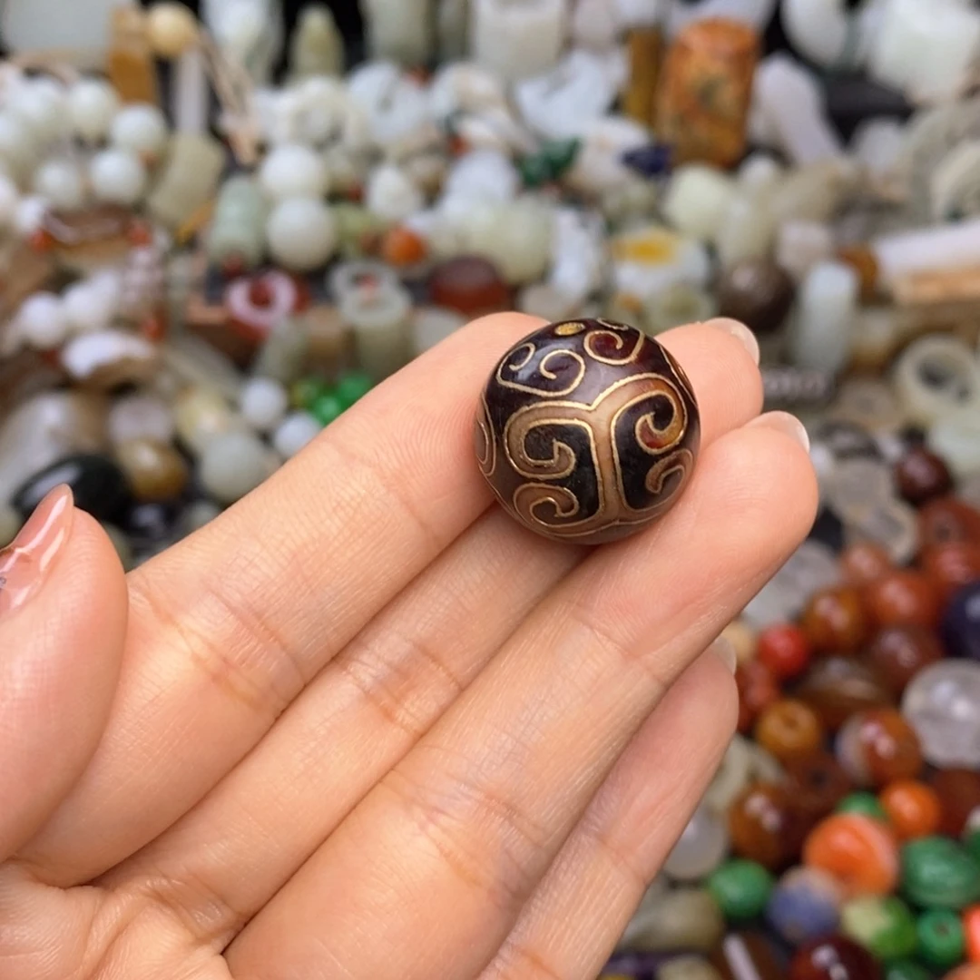 未镶嵌颈饰玛瑙/玉髓