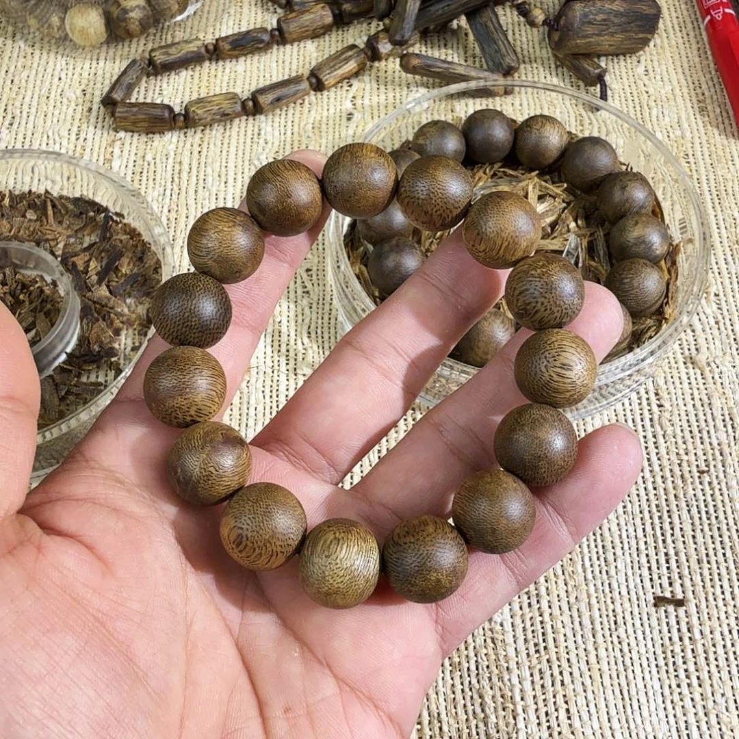 *****沉香碎屑沉香绿棋醇化干料1.5cm