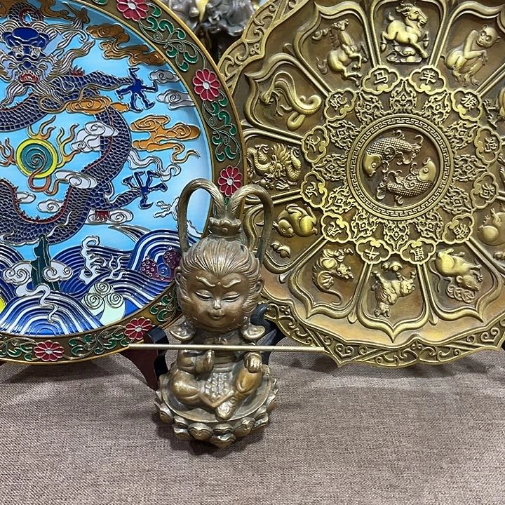 生***易黄铜材质精品摆件