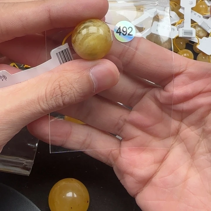蜜蜡未镶嵌珠宝奇石天然11