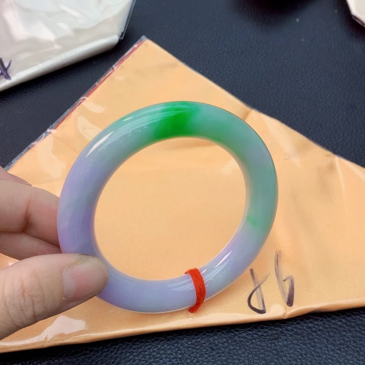 未镶嵌手镯翡翠翡翠手镯