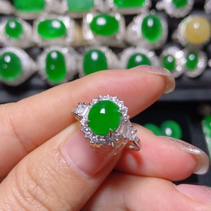 翡翠银S925镶嵌颈饰翡翠