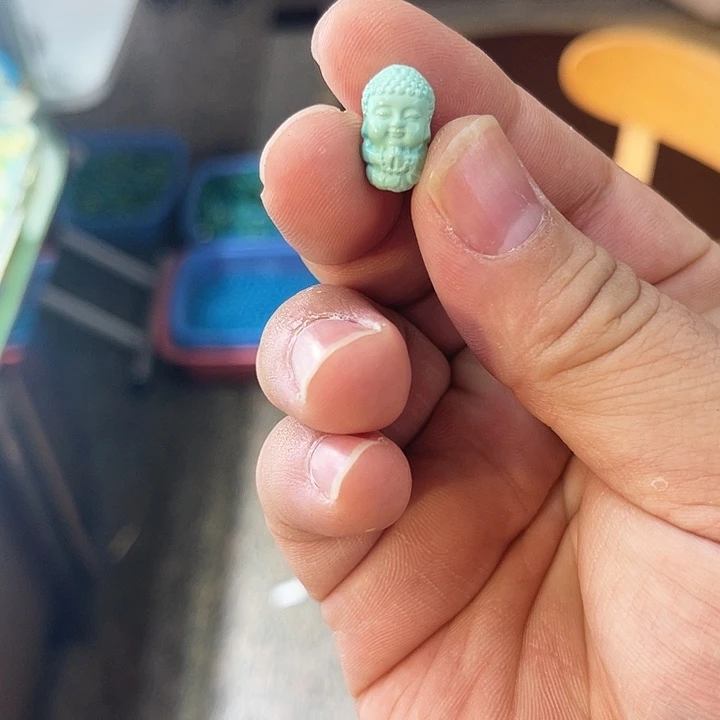 菱锰矿未镶嵌珠宝半成品