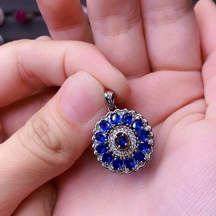 蓝宝石银S925镶嵌吊坠(赠链)