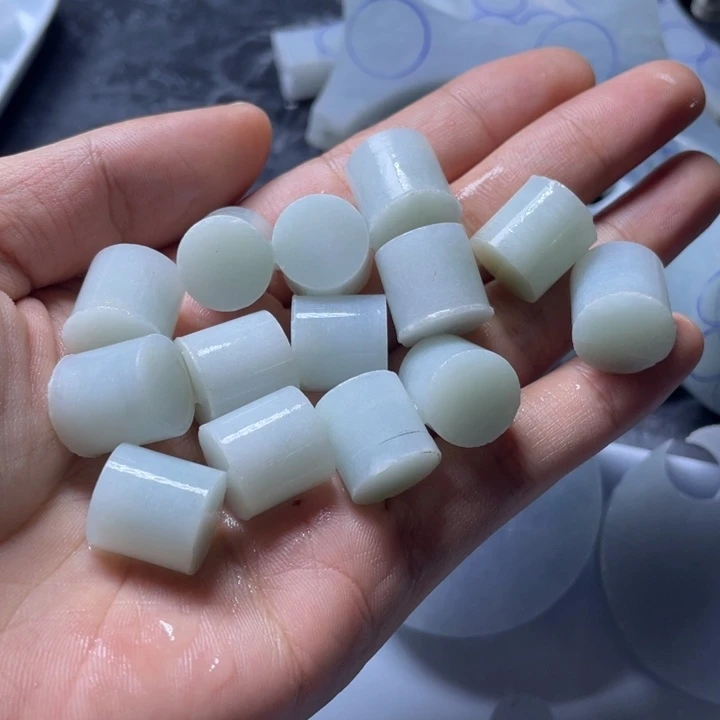 未镶嵌定制翡翠福利卡13珠子16颗包工