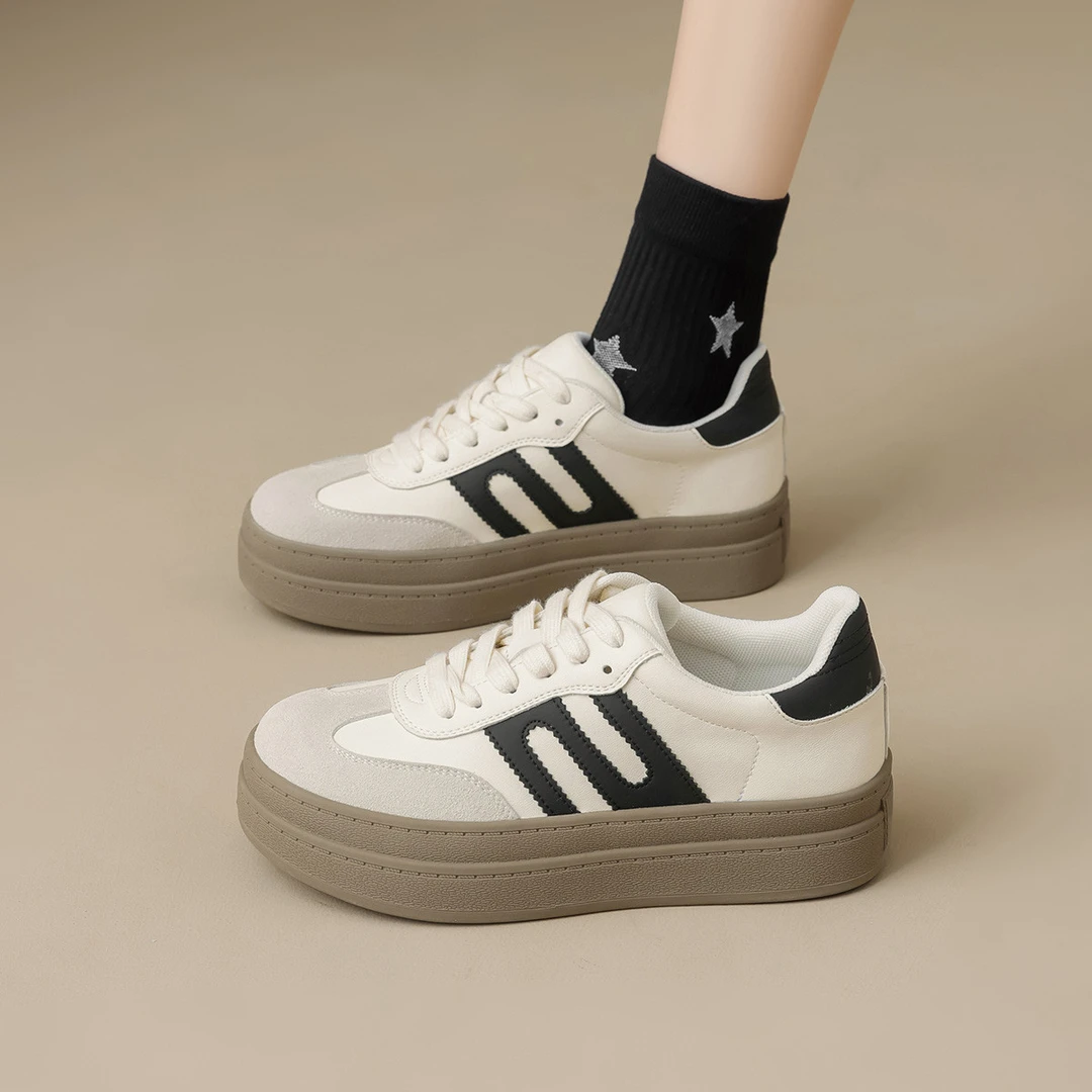 华耐德训鞋女2025新款百搭复古休闲厚底增高潮流轻便运动学生板鞋