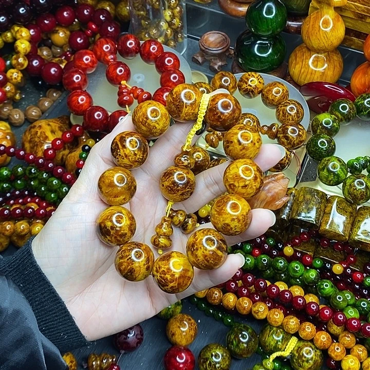 松木琥珀木文玩手串