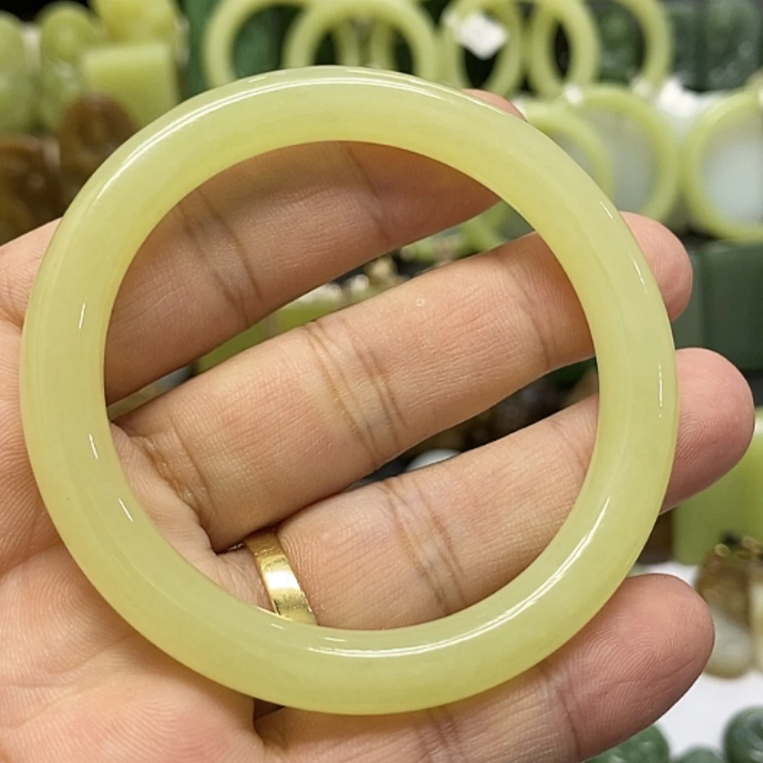 【闪购商品】颈饰未镶嵌和田玉