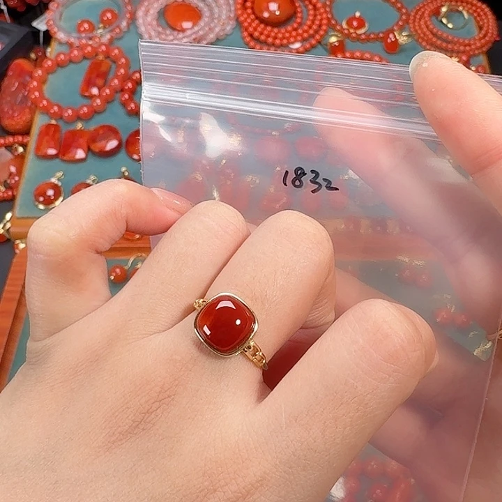 南红玛瑙银S925镶嵌戒指