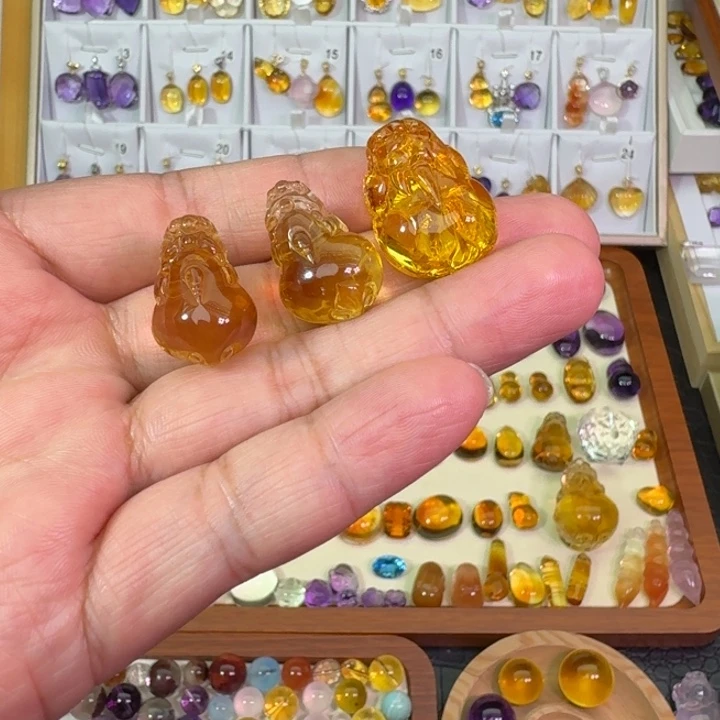 圆***滴颈饰黄晶未镶嵌吊坠定制打孔不退不换