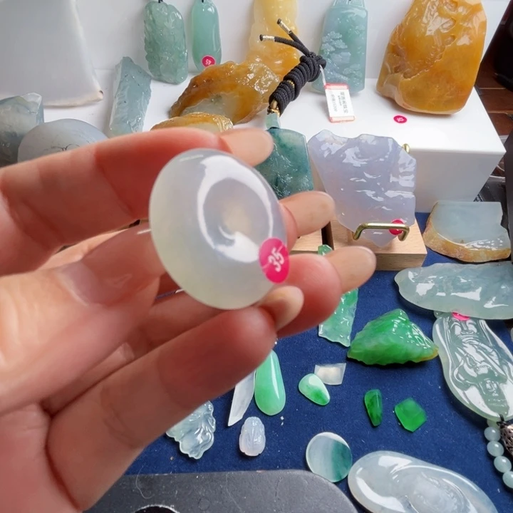翡翠未镶嵌颈饰天然翡翠