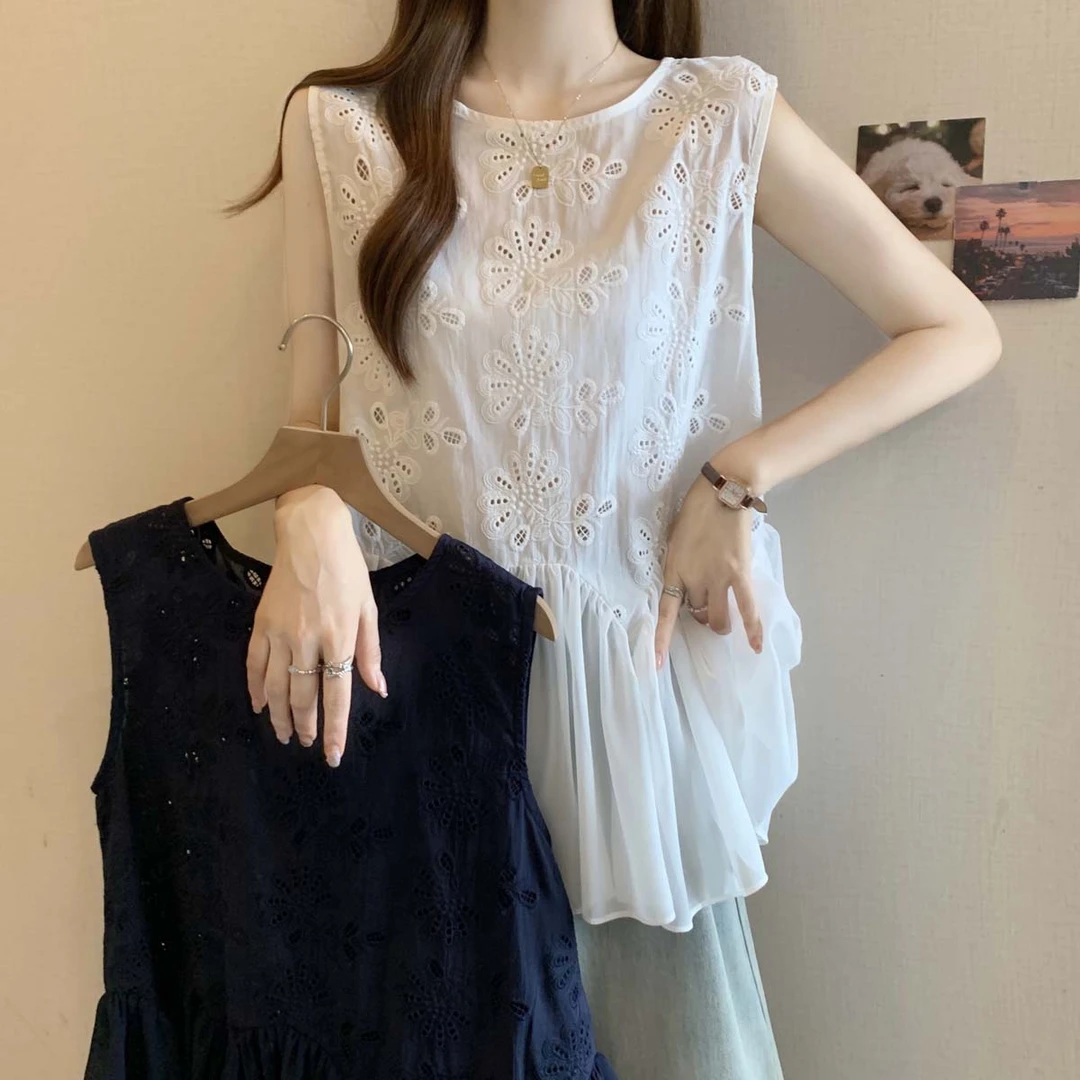 大码高级感夏季新款法式胖mm洋气减龄百搭无袖蕾丝拼接背心衬衫女