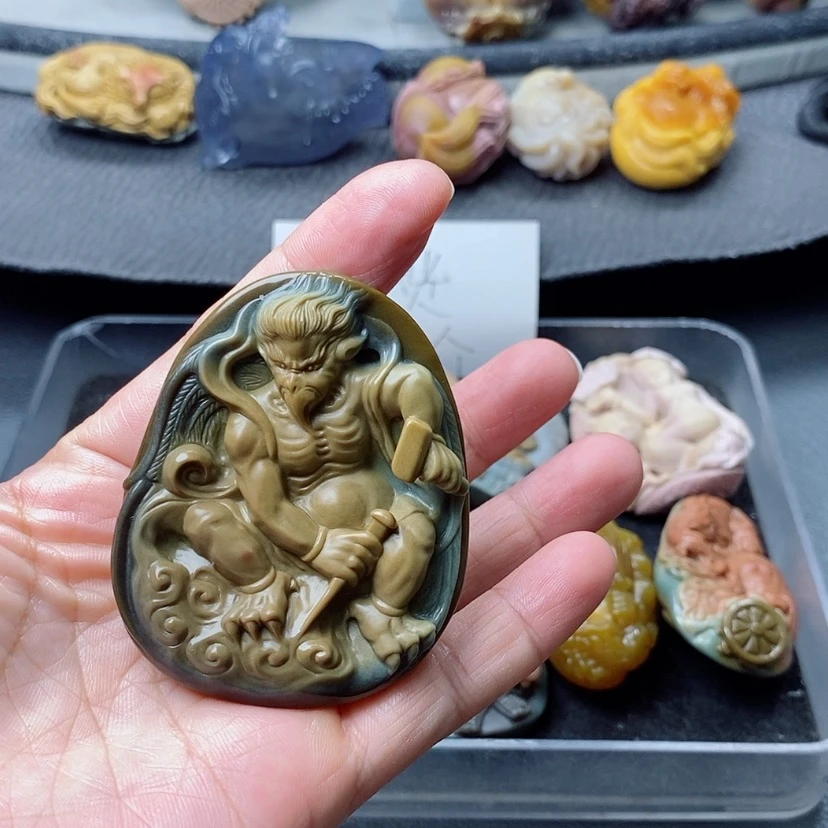 【闪购商品】定制石英质玉吊坠未镶嵌