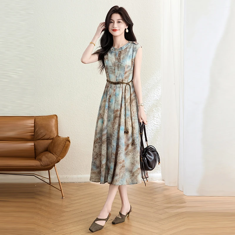广州十三行连衣裙女夏2025新款流行爆款波西米亚海边度假裙子