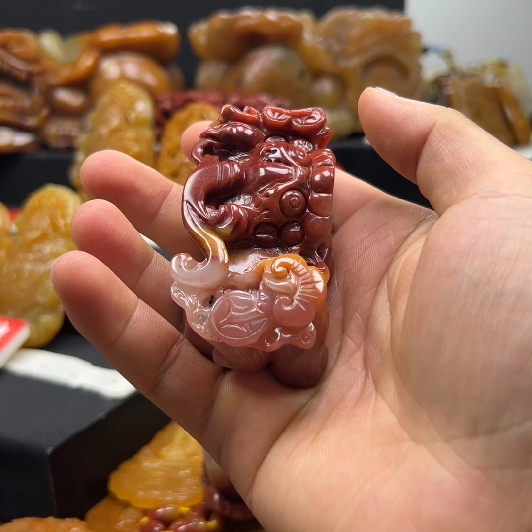 石英质玉（黄龙玉）未镶嵌多选发其一