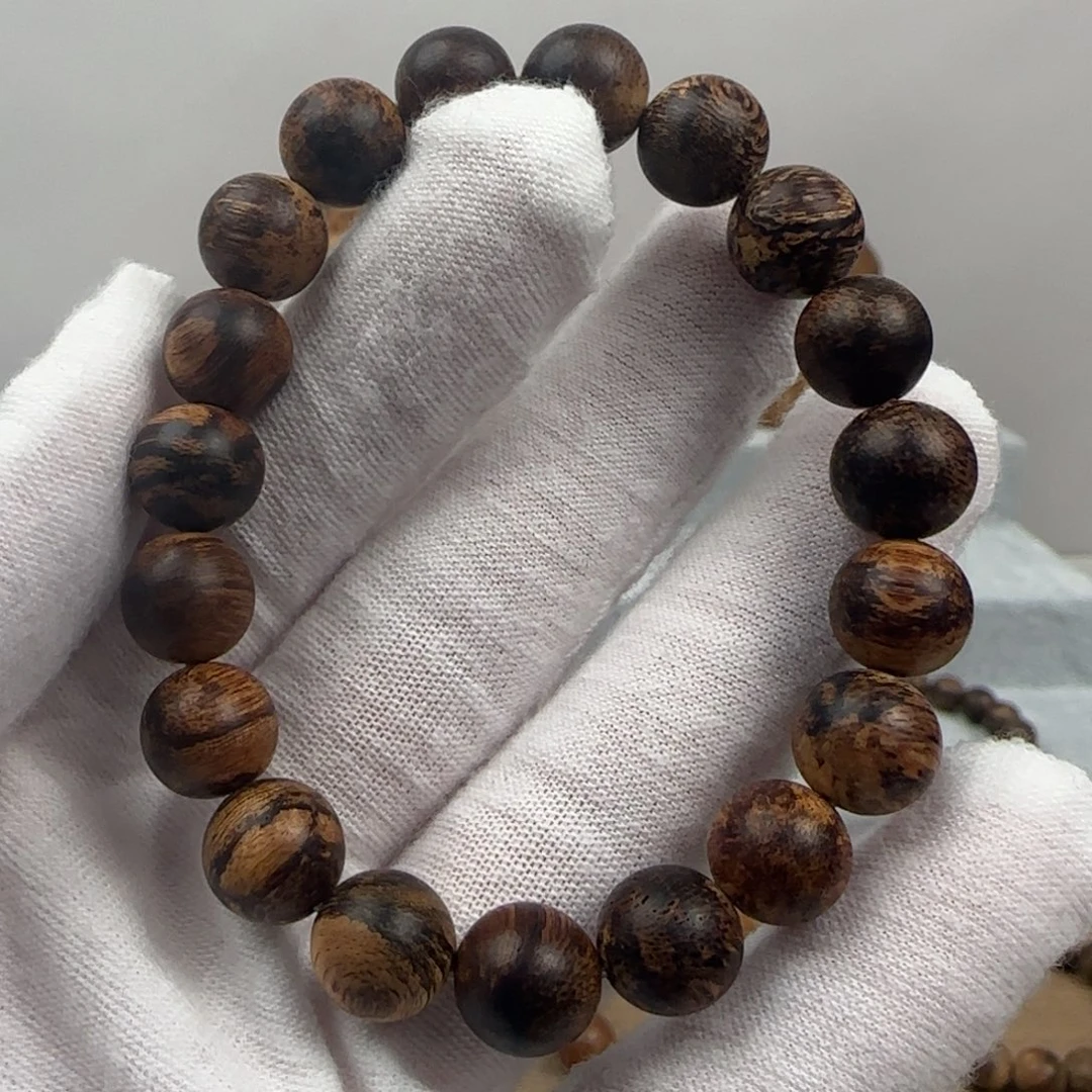 沉香碎屑沉香达拉干1.0cm*9.5g