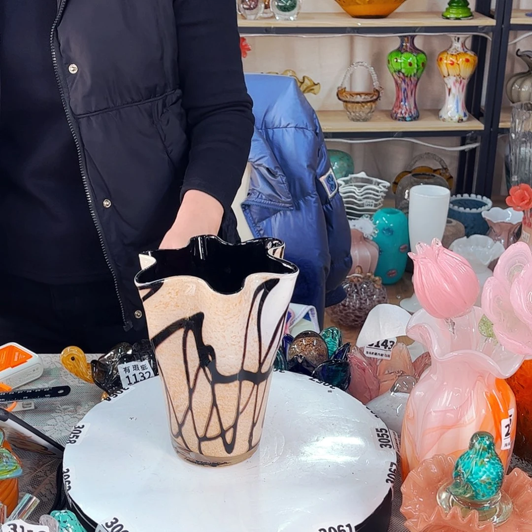 家悦琉璃工艺品不完美