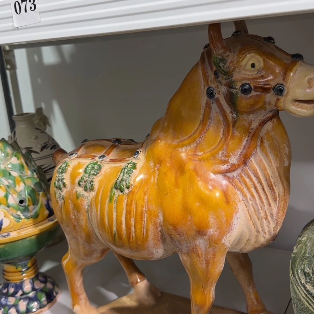 珠***峰陶瓷摆件摆件摆件