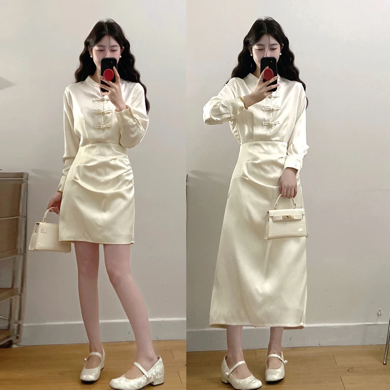 大码春季新款V领新中式国风汉服盘扣收腰显瘦连衣裙设计感裙子