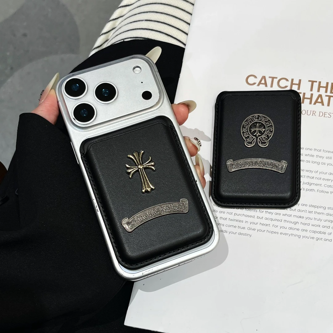 潮牌克罗心高端新款磁吸卡包卡夹皮质立体金属十字架手机卡包背贴