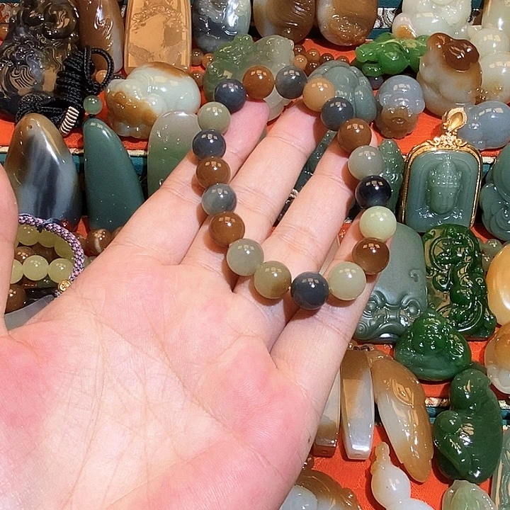 未镶嵌和田玉挂件