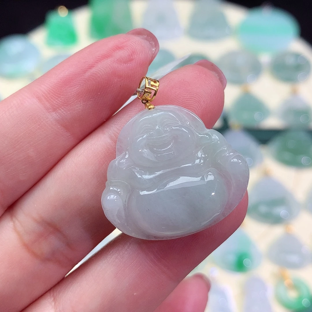 翡翠18K金镶嵌颈饰佛公