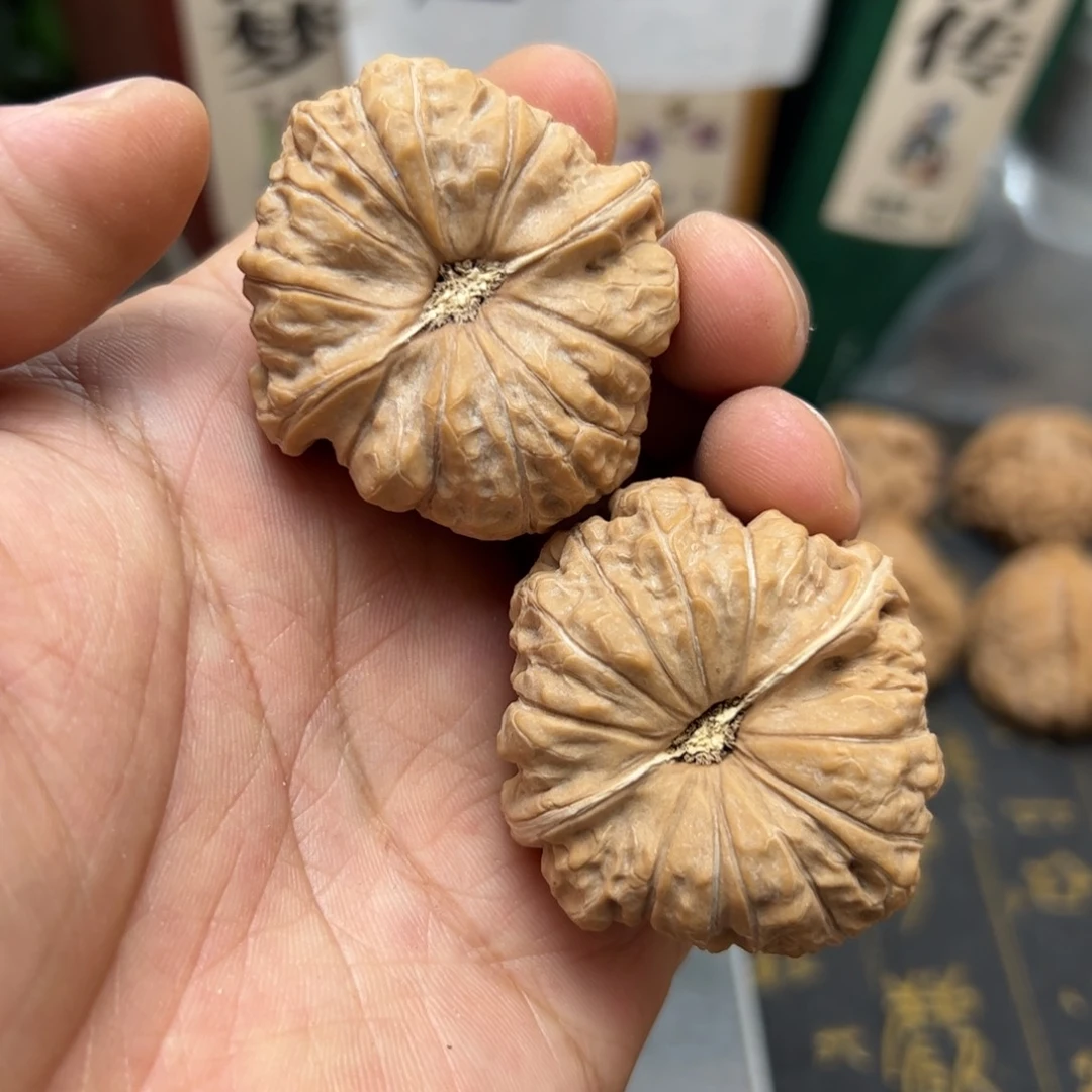 文玩核桃把件42+精品精配南瓜墩狮子头