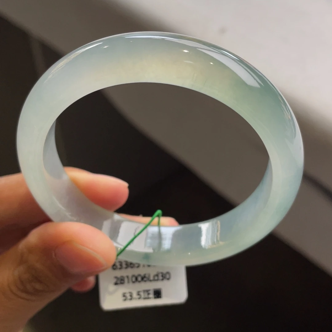 翡翠未镶嵌手镯起光冰晴手镯【强推】