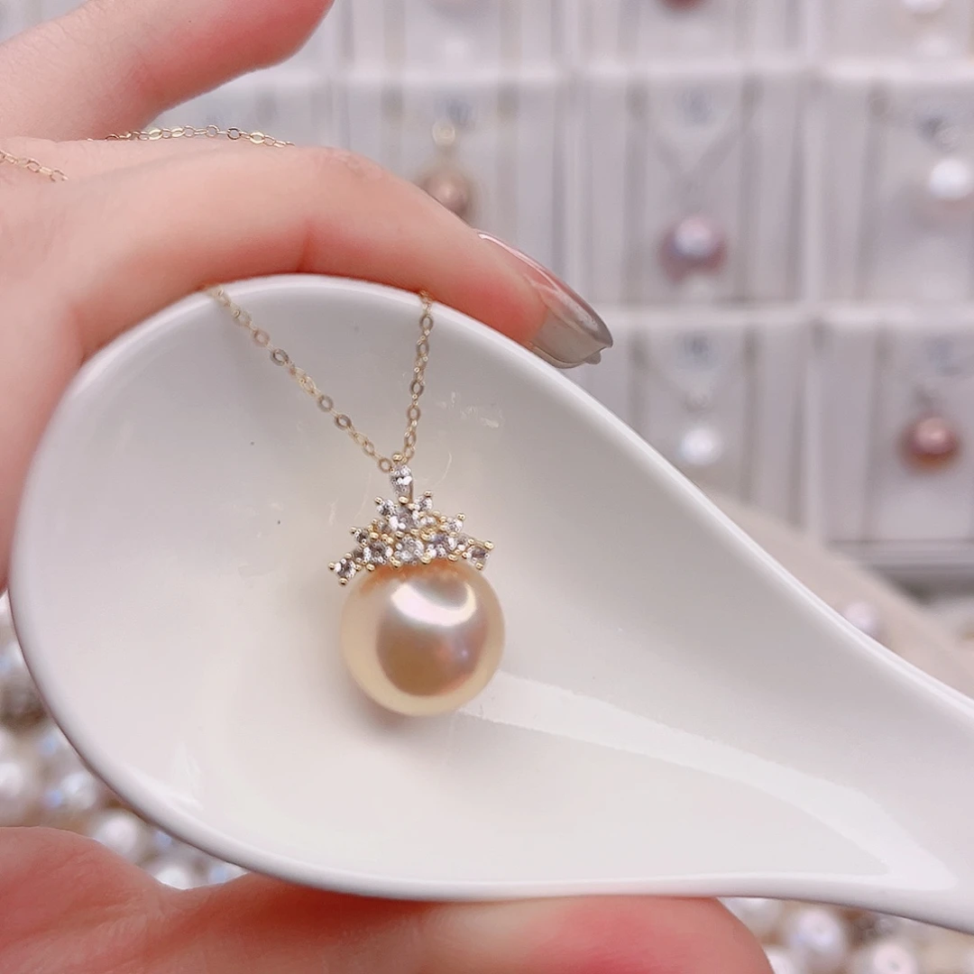 淡水珍珠吊坠(赠链)未镶嵌