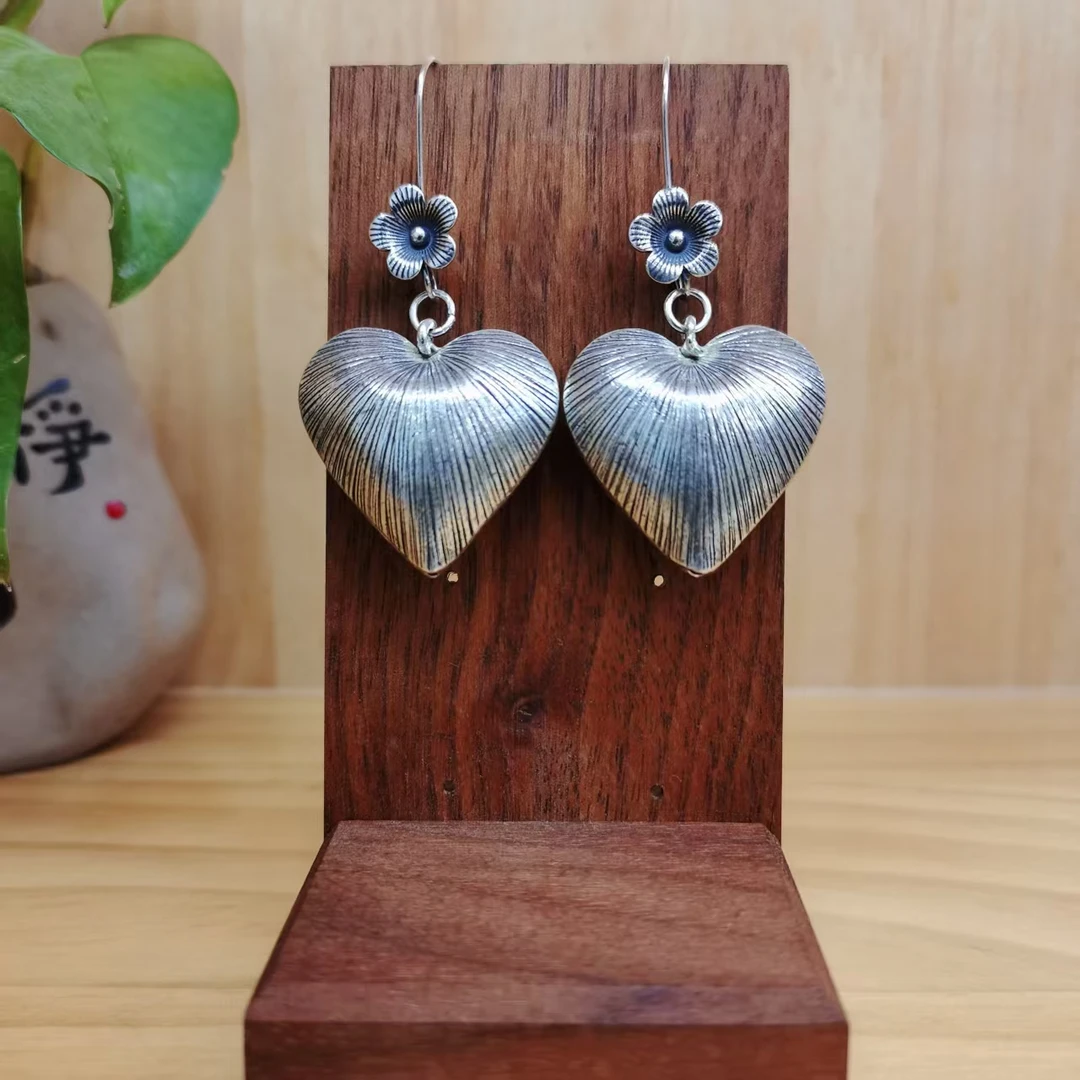 银之酷 925银耳饰 925银拉丝面爱心耳环女素款简约复古民族风个性