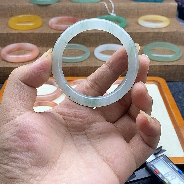未镶嵌手镯石英质玉9010