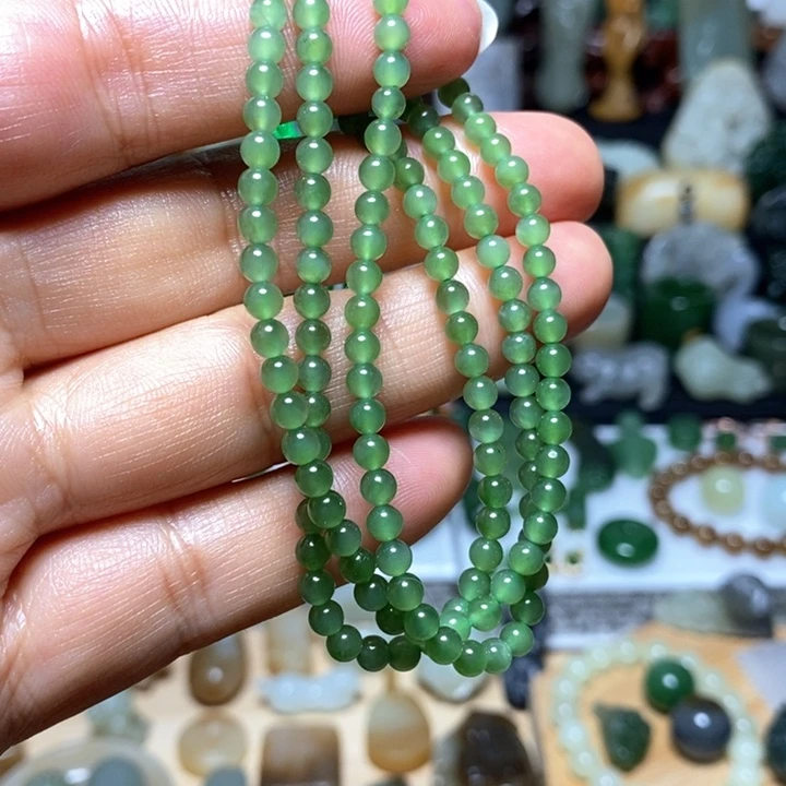 和田玉未镶嵌项链