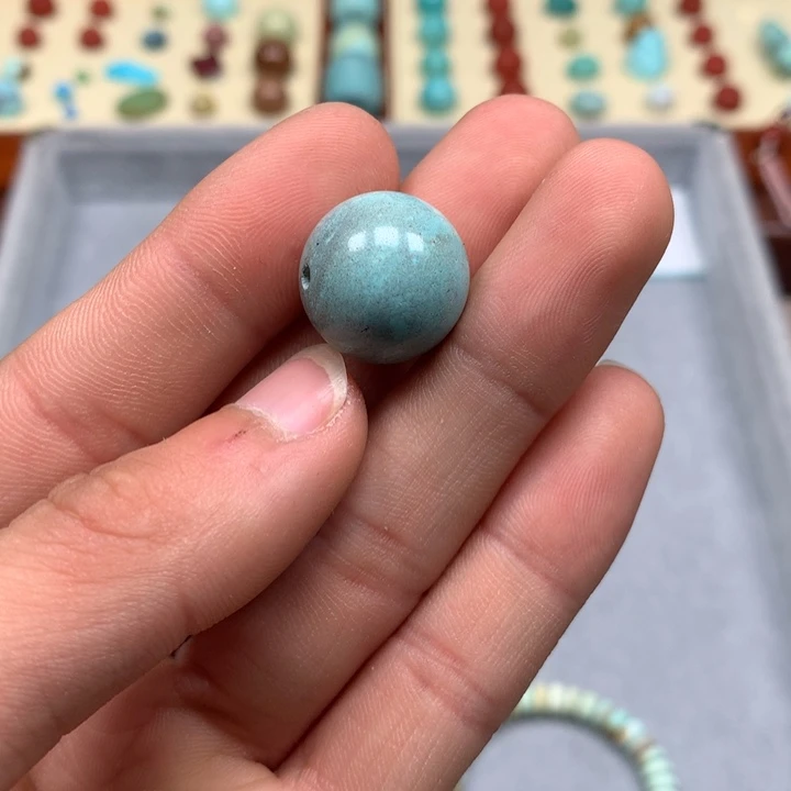 绿松石配饰未镶嵌