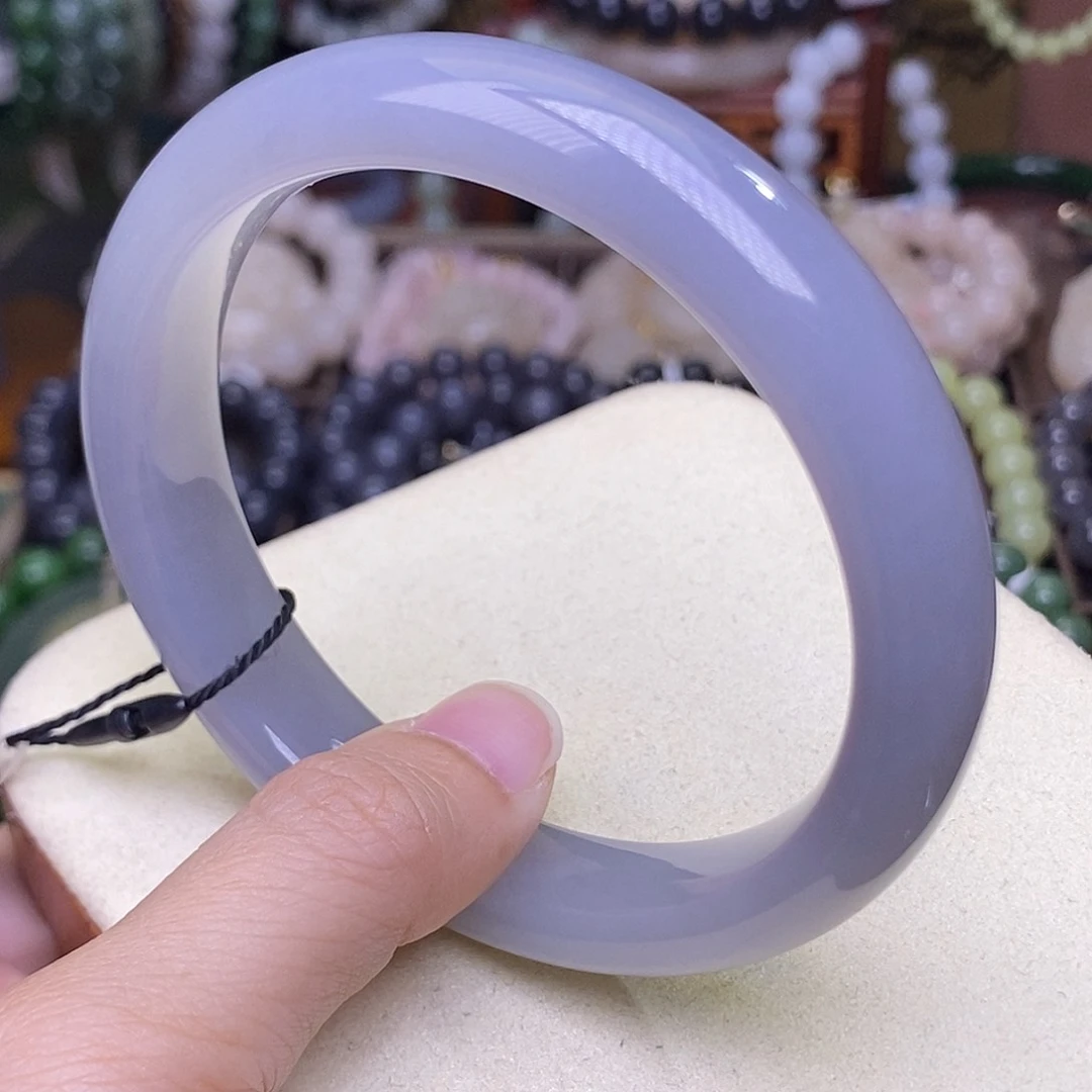 和田玉手镯未镶嵌62 浓烟紫脂膏级手镯天花板