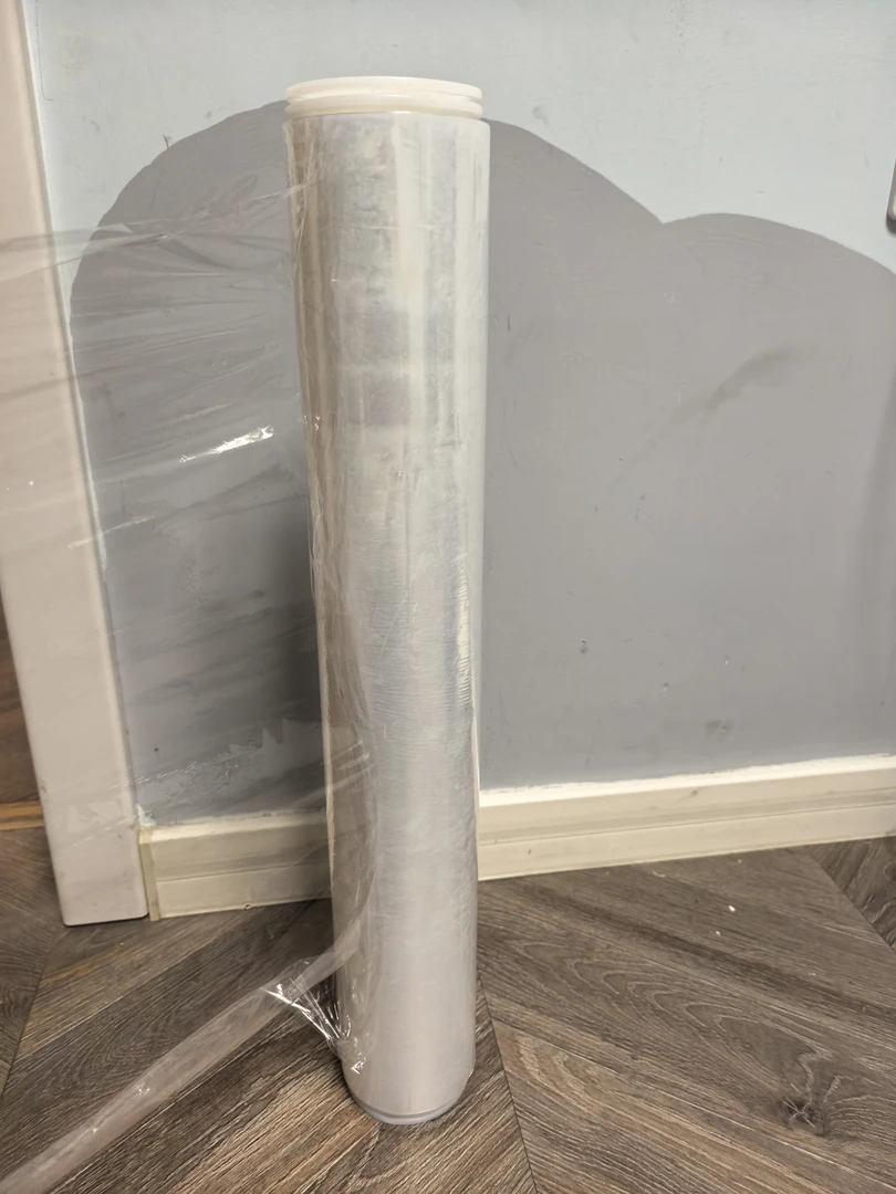 透明超宽PE保鲜膜大卷家用经济装带切割器商用美容院可用塑料膜