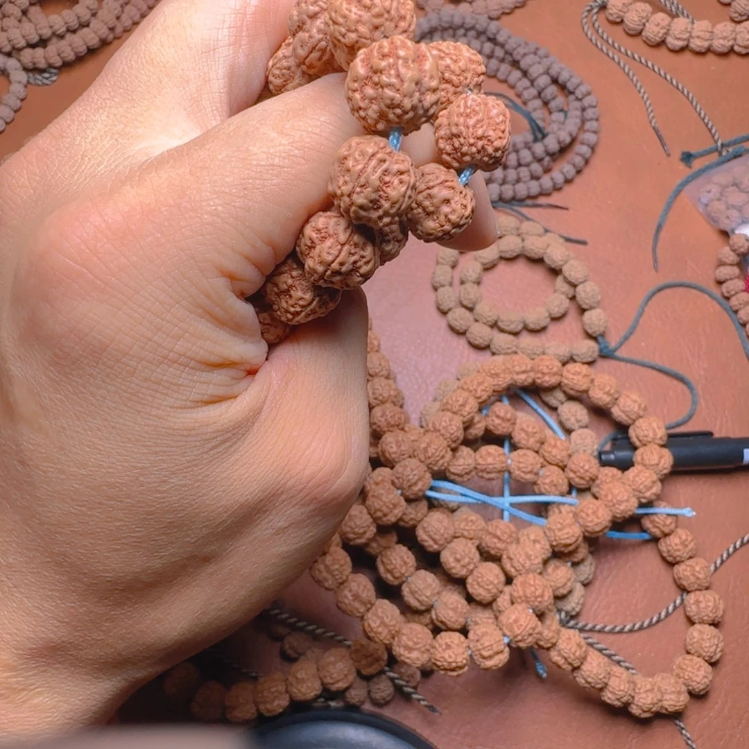 ****咪金刚菩提吊坠花王