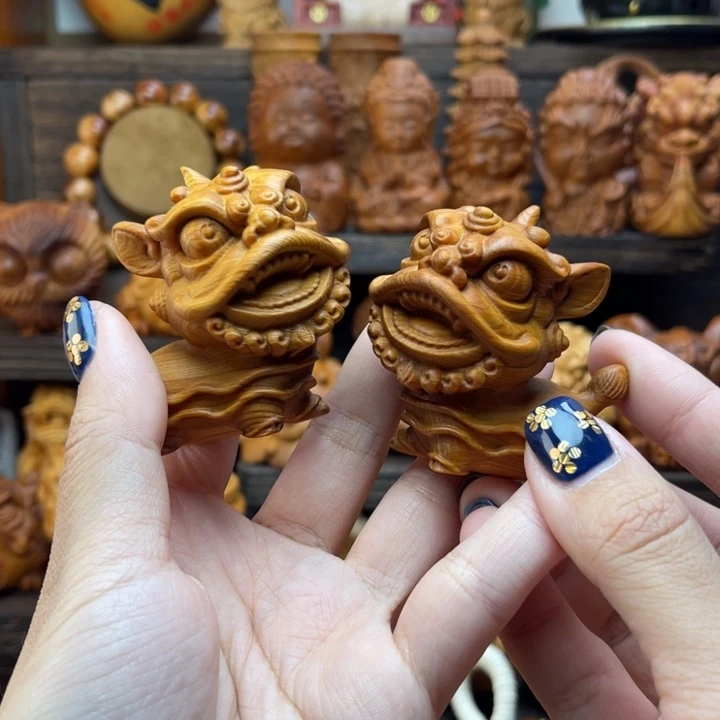 柏木（崖柏）醒狮一对（清仓福利）