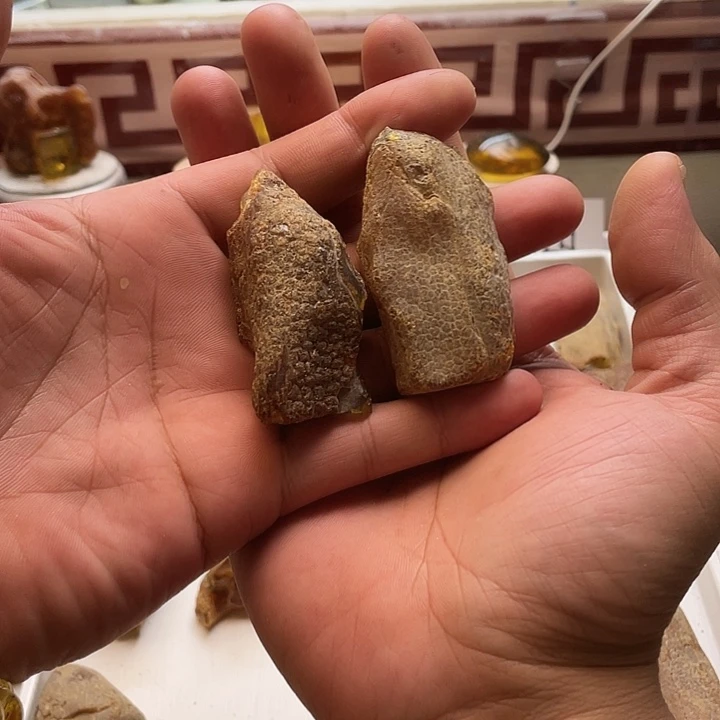 古***裔未镶嵌定制琥珀天然琥珀蜜蜡