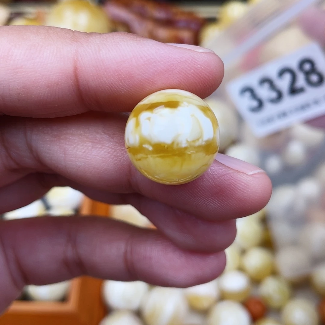 蜜蜡未镶嵌珠宝奇石皮线16.5