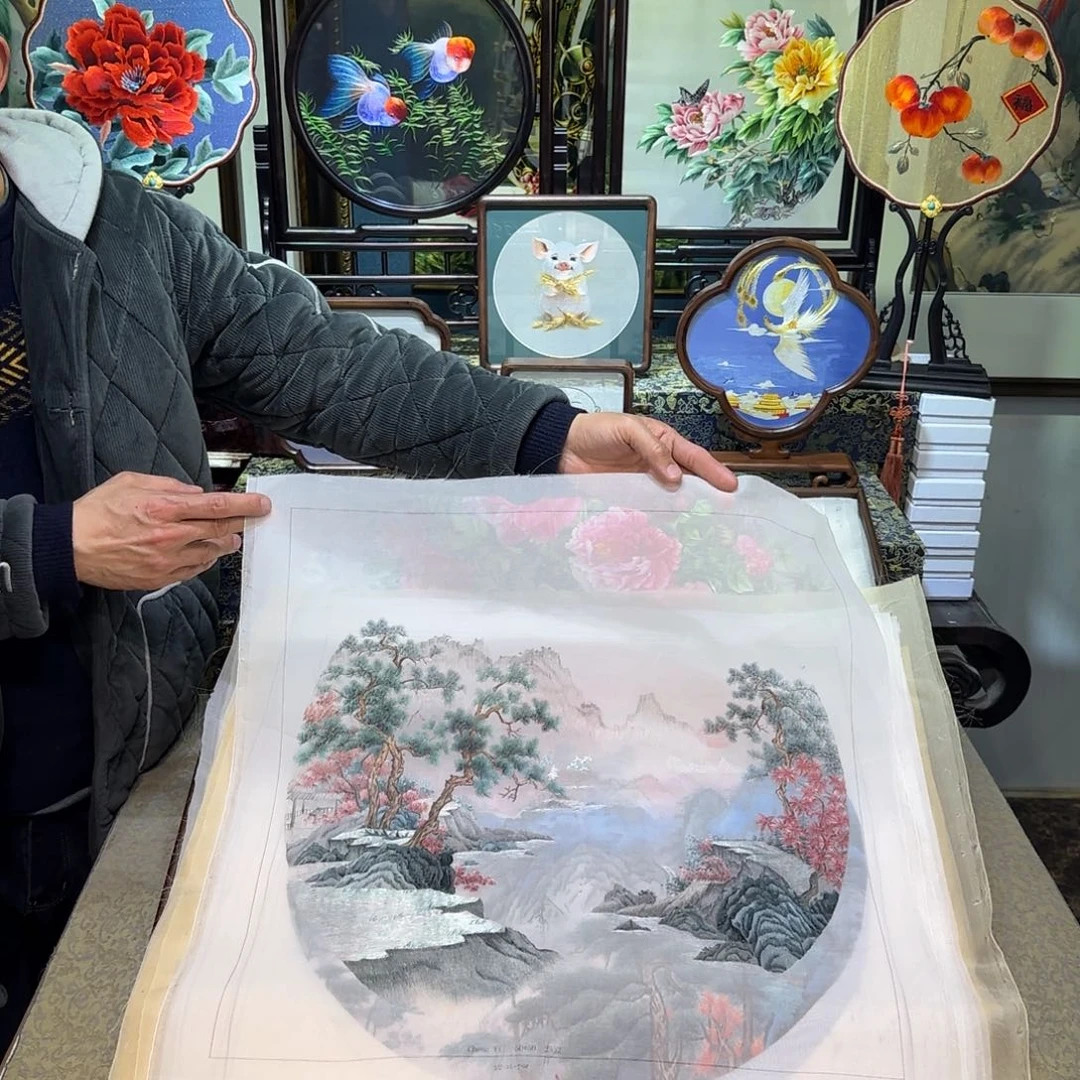 刺绣刺绣工艺精湛
