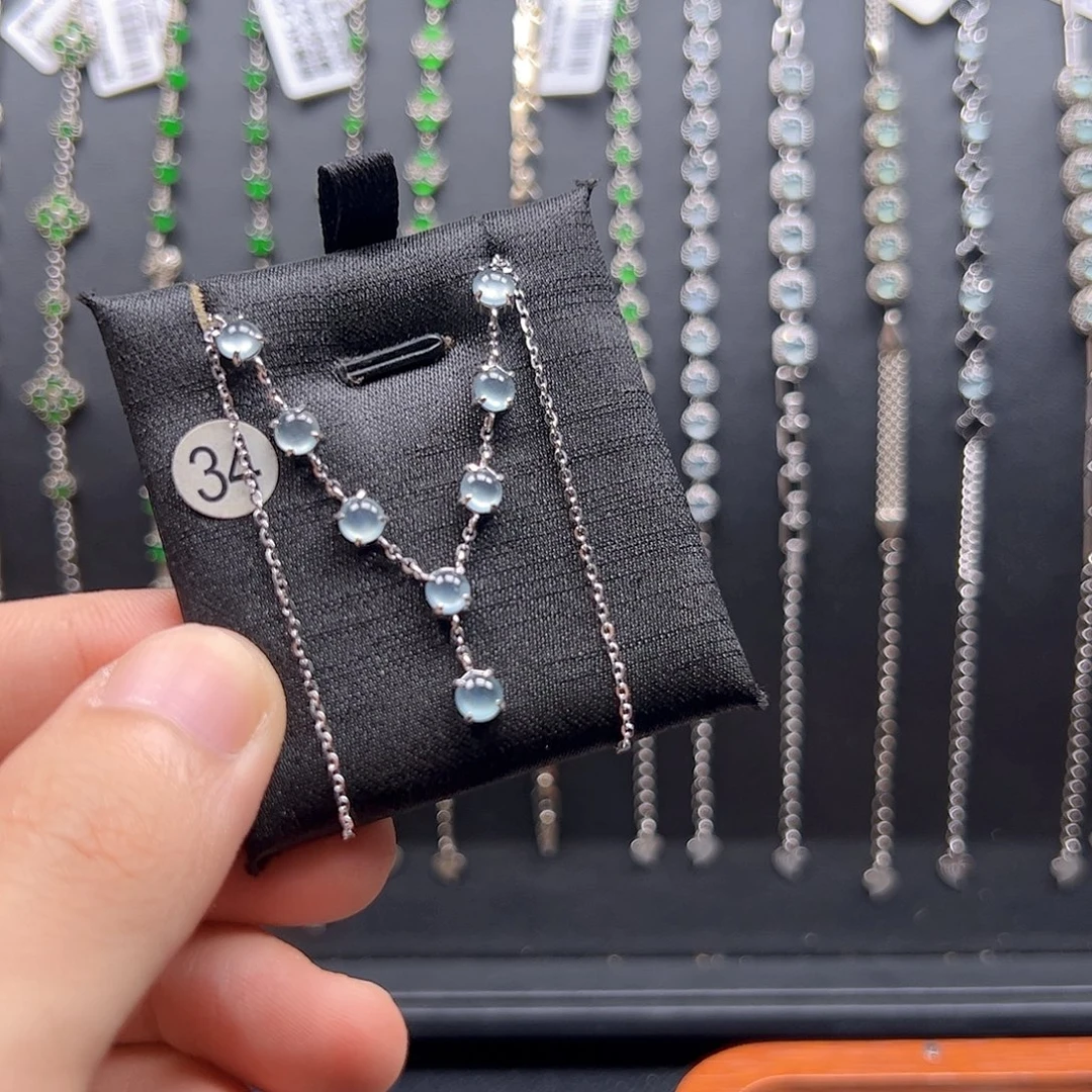 H***i银S925镶嵌手链翡翠不退不换