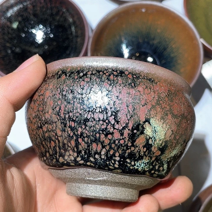 提出一件建于清嘉城集团董事长经理